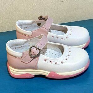 Girls White & Pink Mary Jane’s Shoes Toddler 8 NEW